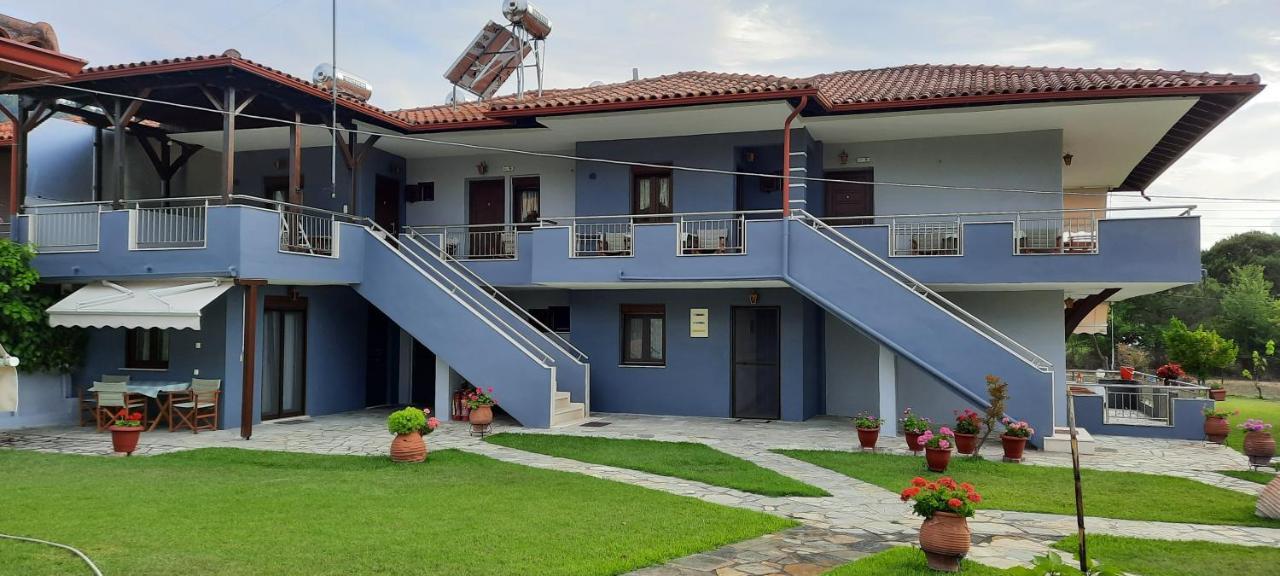 Maria - Pavlos Studios And Apartments Vourvourou Esterno foto